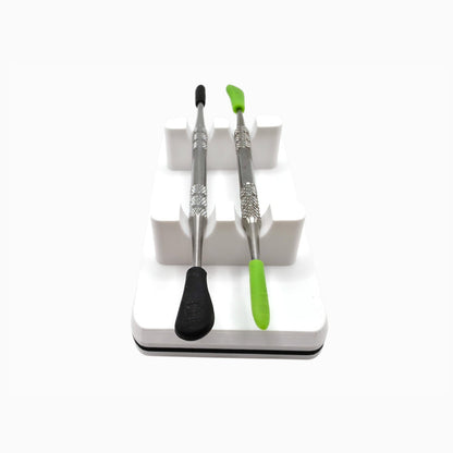Double tool stand that keeps 2 tools upright and organized, by Dabdock