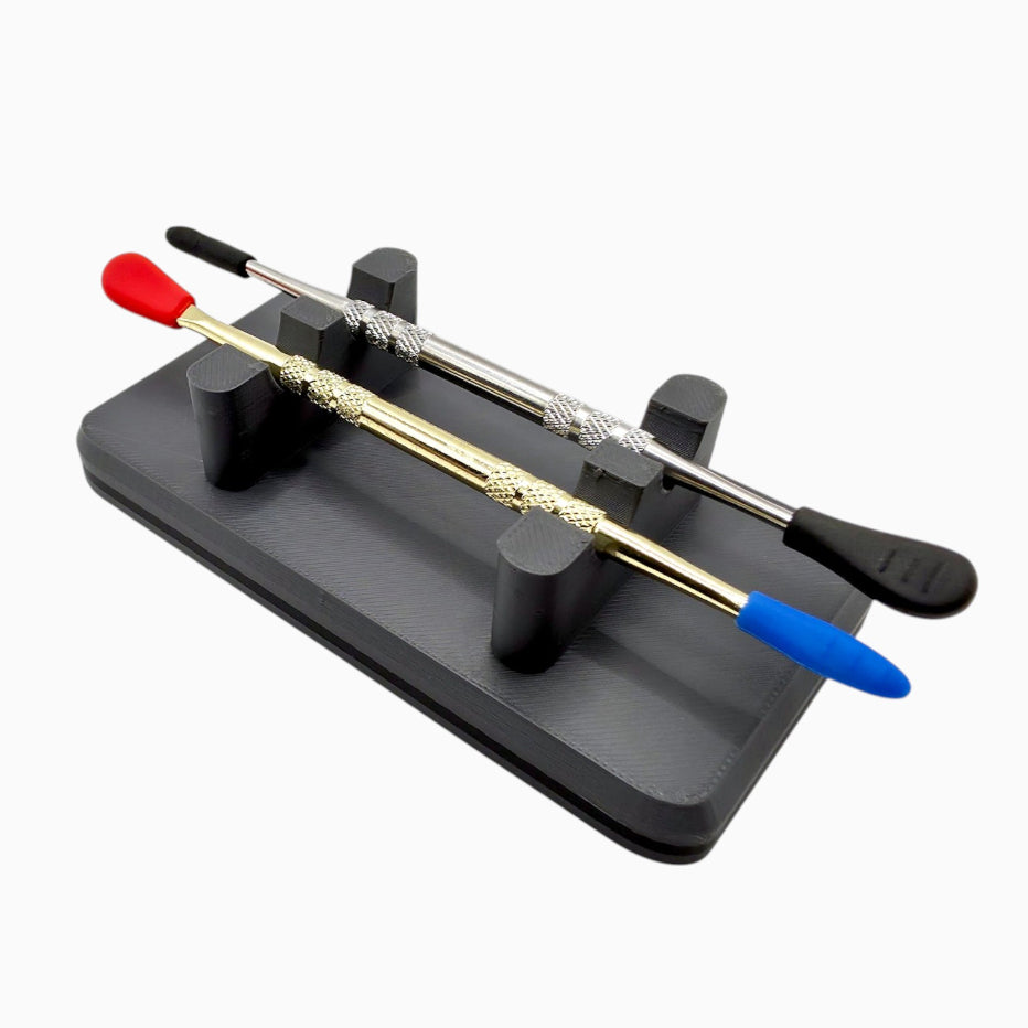 Double tool stand that keeps 2 tools upright and organized, by Dabdock