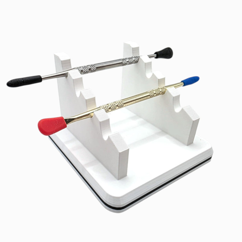 four-tier tool rack that holds tools upright and organized, by Dabdock