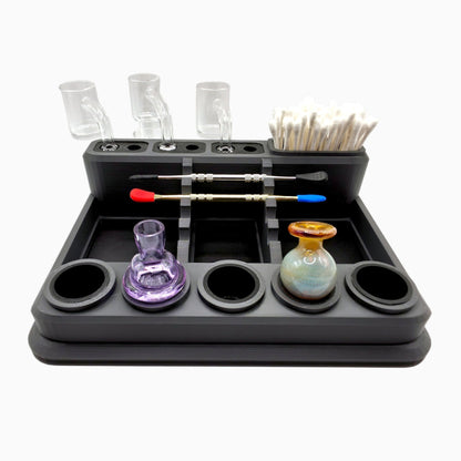 Dabdock desktop station with silicone-lined holders for caps, tools and 10/14mm accessories