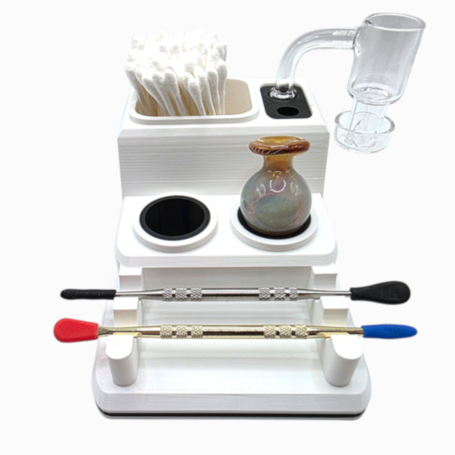 Dabdock Lite compact organizer with silicone-lined holders for 2 caps and 10/14mm accessories