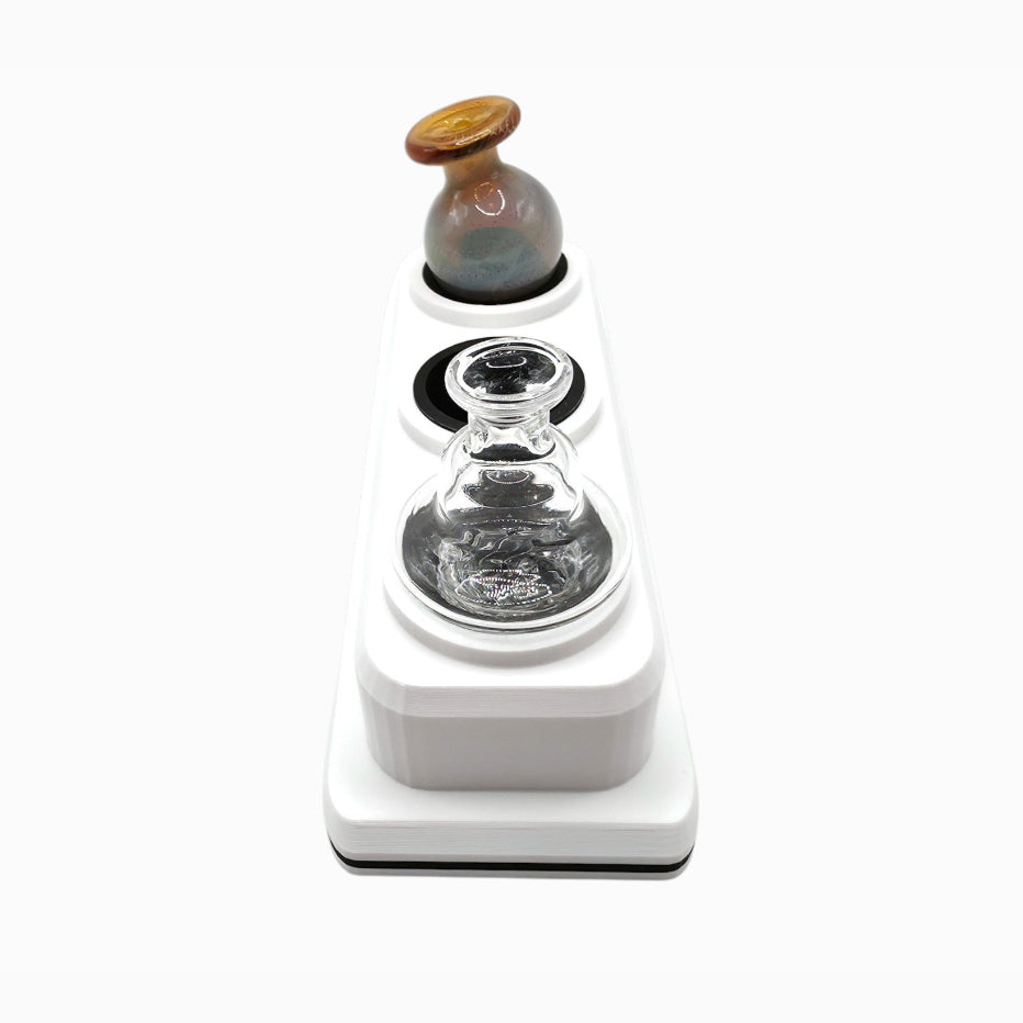 Triple cap holder with silicone inserts that protect glass caps, by Dabdock